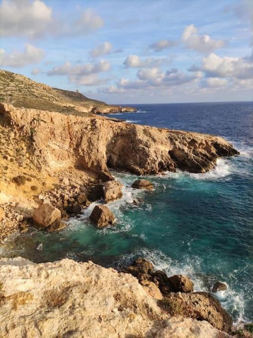 Luxury En-Suite Double. Beach-House With Sea Views Mellieħa Dış mekan fotoğraf